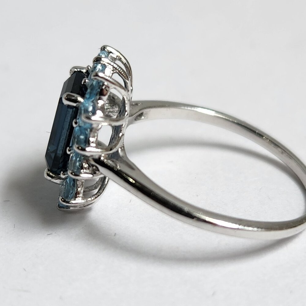Estate Deep Blue Emerald-Cut Halo Ring with White Accents - Picture 14 of 15